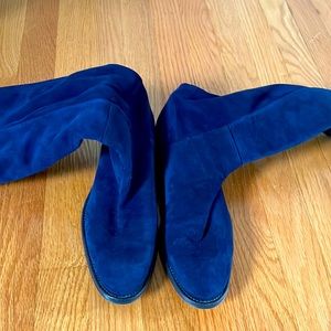 Stuart Weitzman navy suede boots